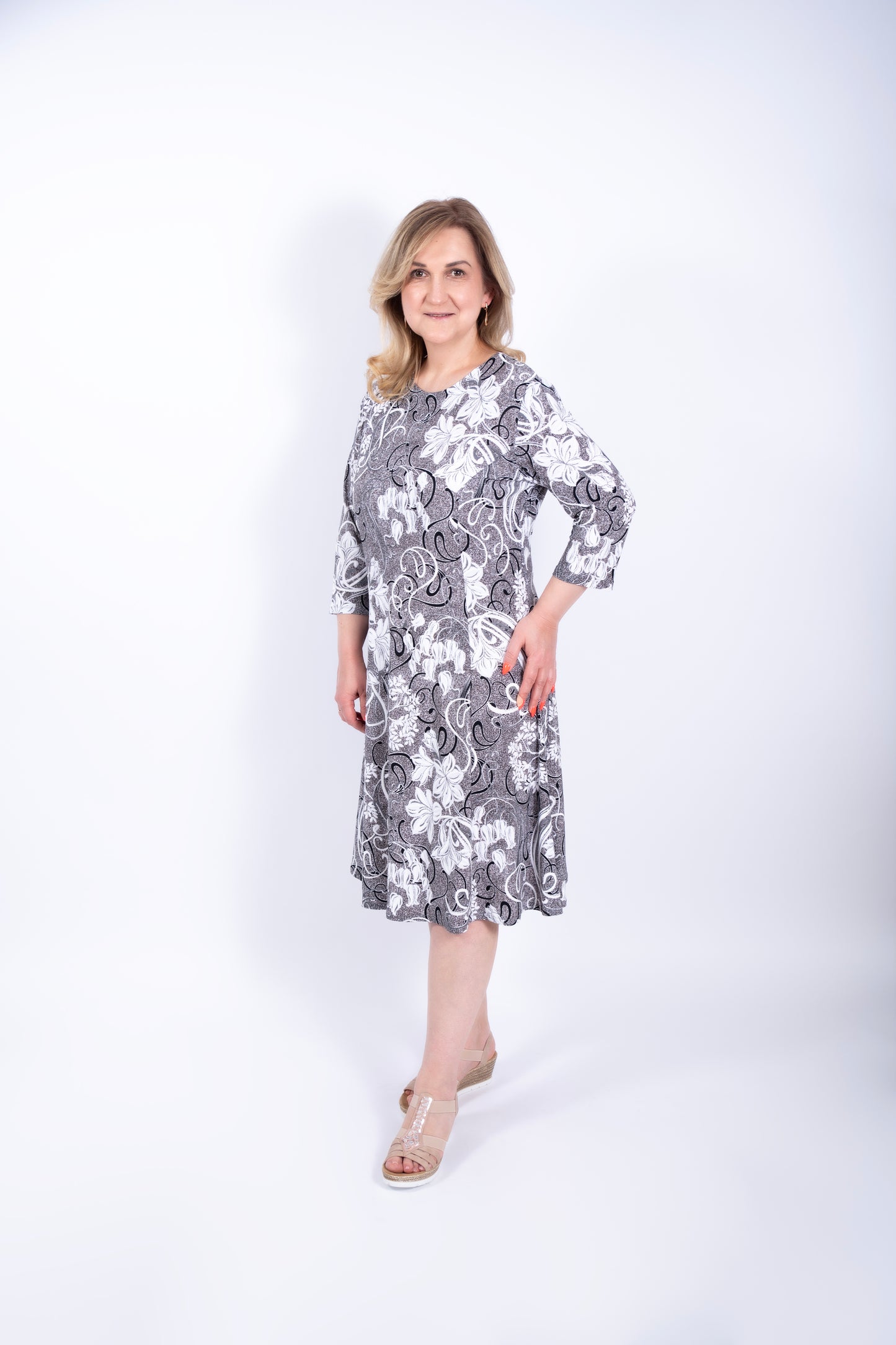 Marga Suknelė